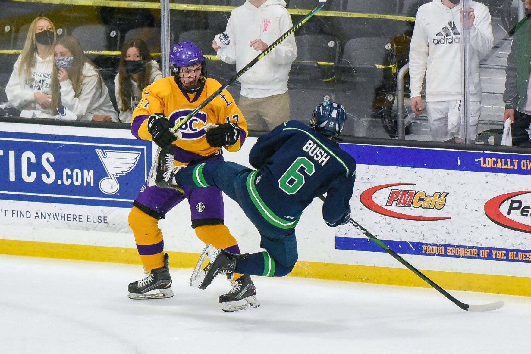 03/06/2021 - ice hockey - Marquette vs CBC